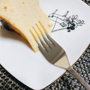 小麦粉不使用のバスクチーズケーキ